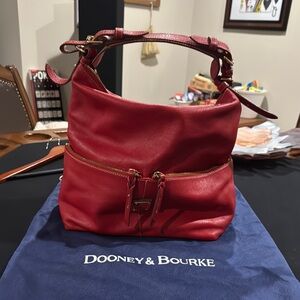 Dooney & Bourke Red Leather Women's Bag